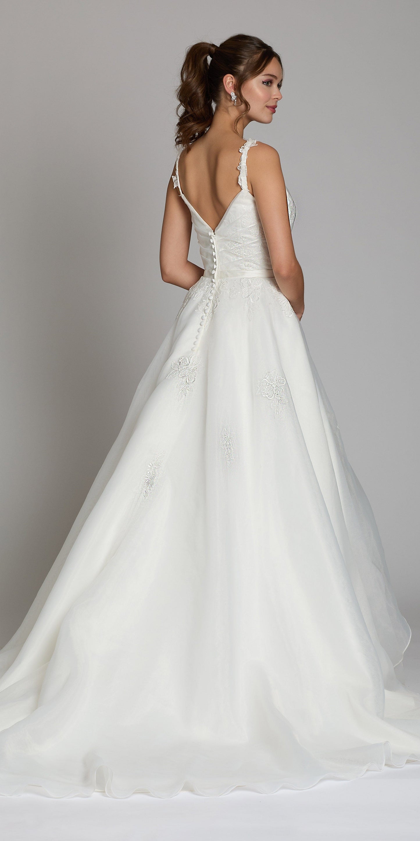 Sweetheart Organza Wrap Ballgown with 3D Shoulder Straps